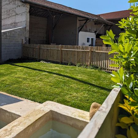 Logement - Studio Independant A Pérouges 외부 사진