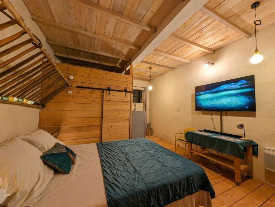 Logement - Studio Independant A Pérouges 외부 사진