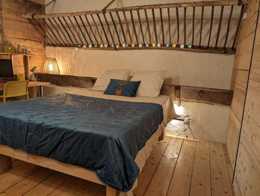 Logement - Studio Independant A Pérouges 외부 사진